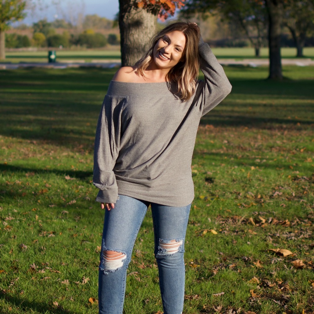 Oversized off the Shoulder Ribbed Sweater